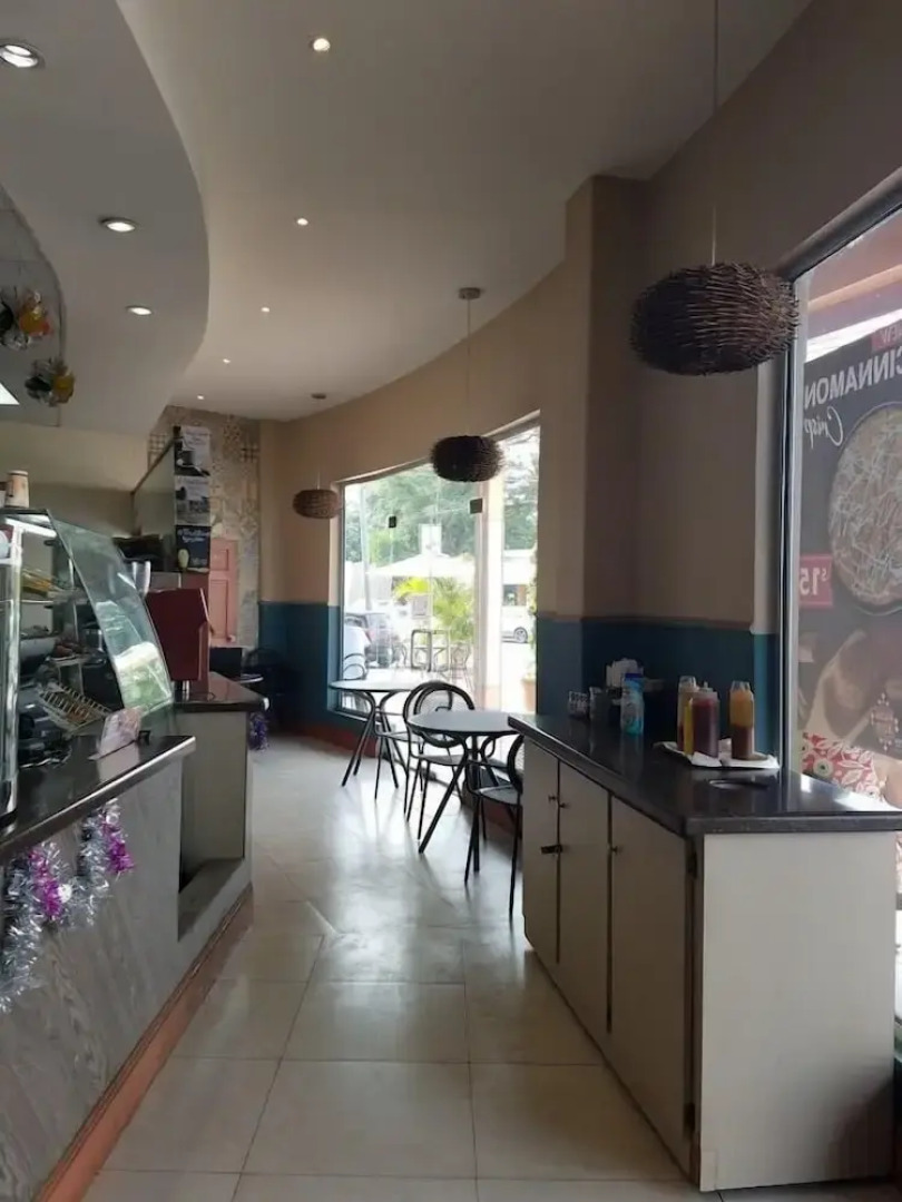 Ella's Park View Townhouse Crown Point