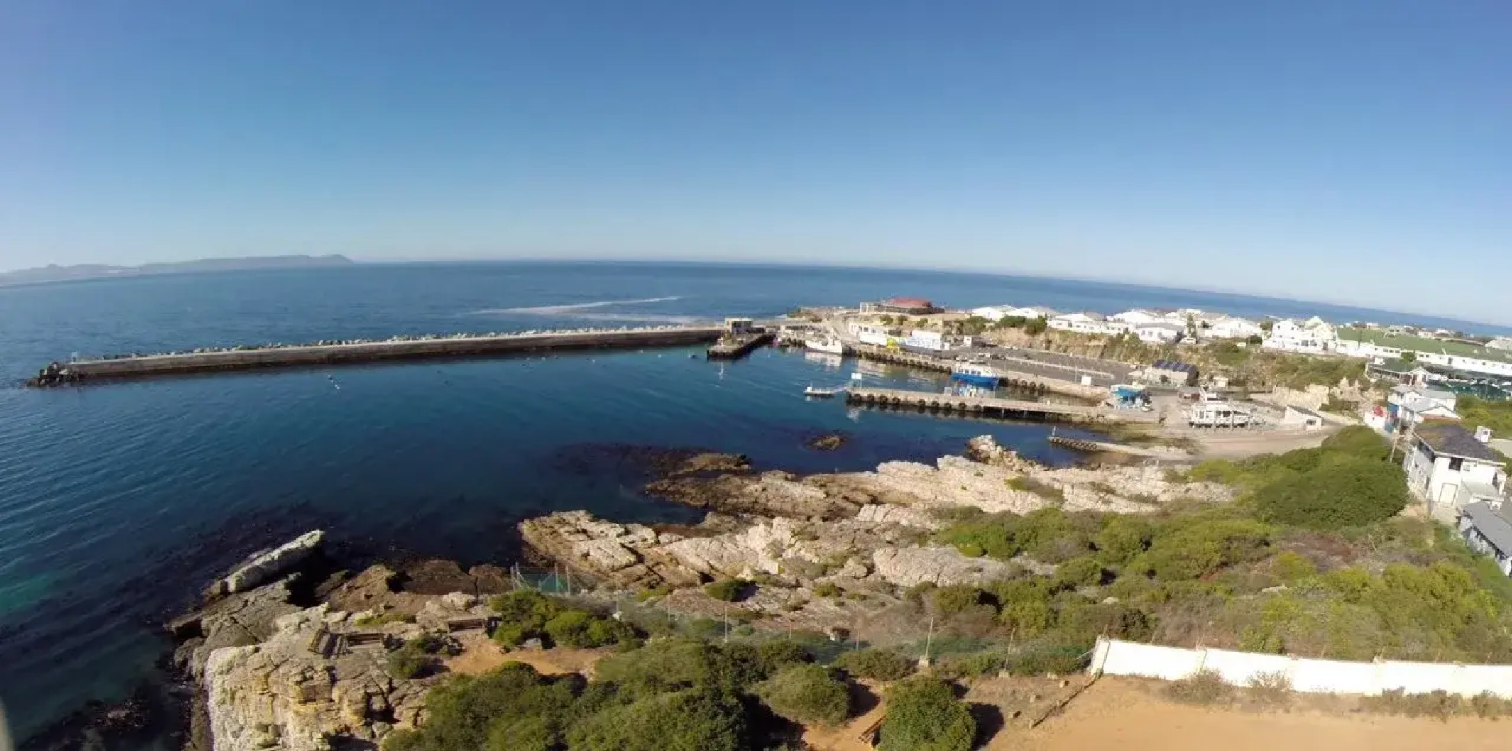 Whale Rock Luxury Lodge