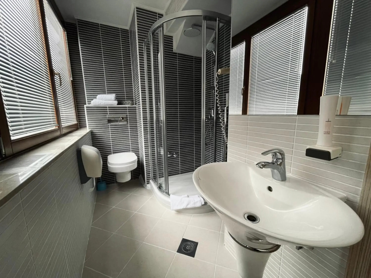 Hecco Deluxe Hotel