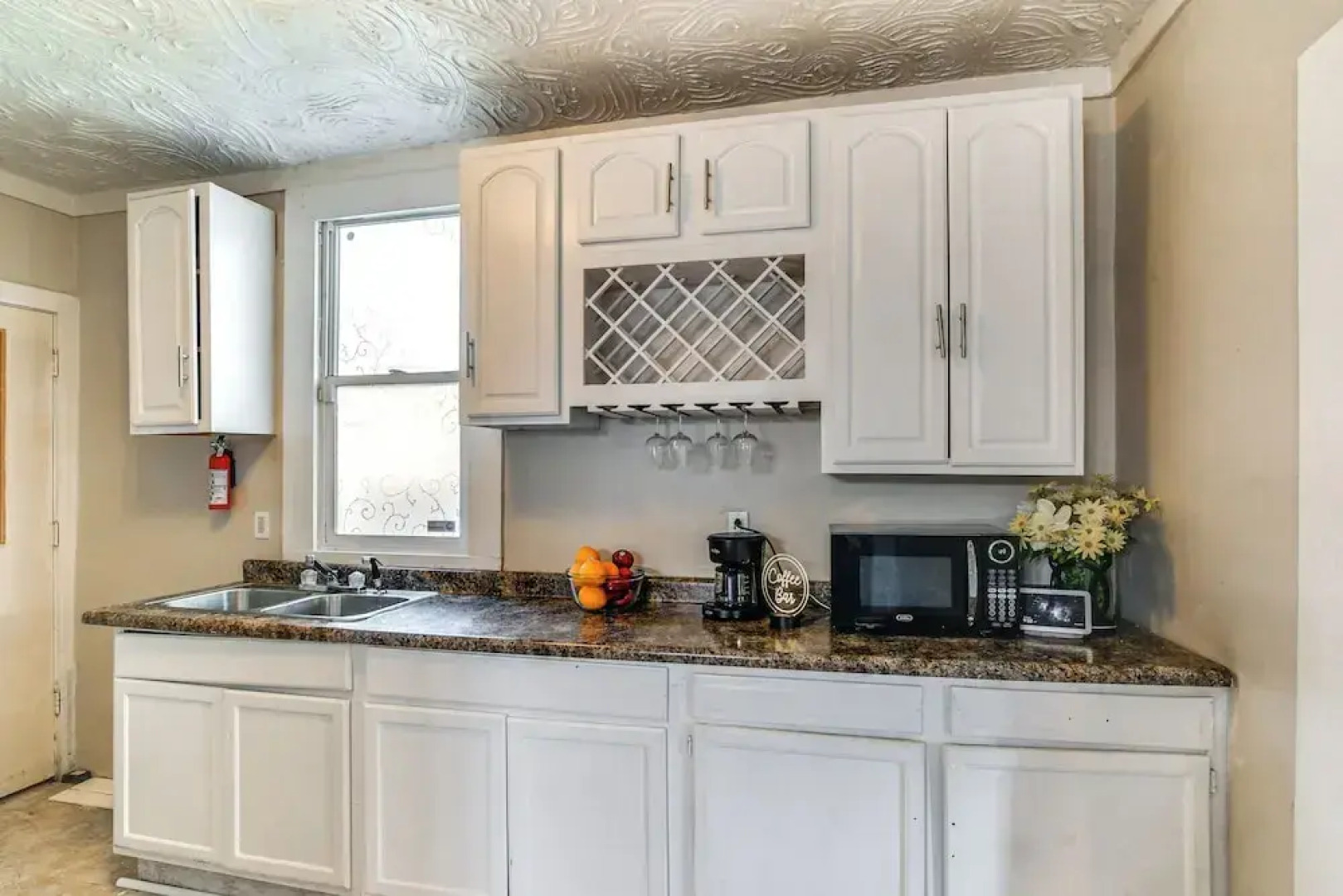 1 Mi to Dtwn: 'the Rossi House' in Des Moines!