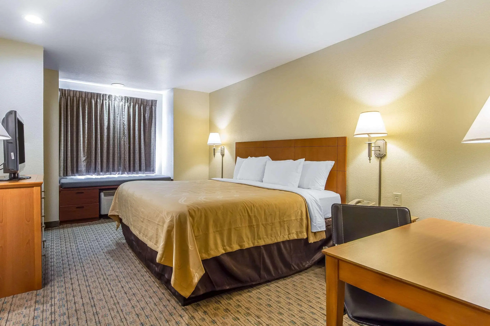 Quality Inn & Suites