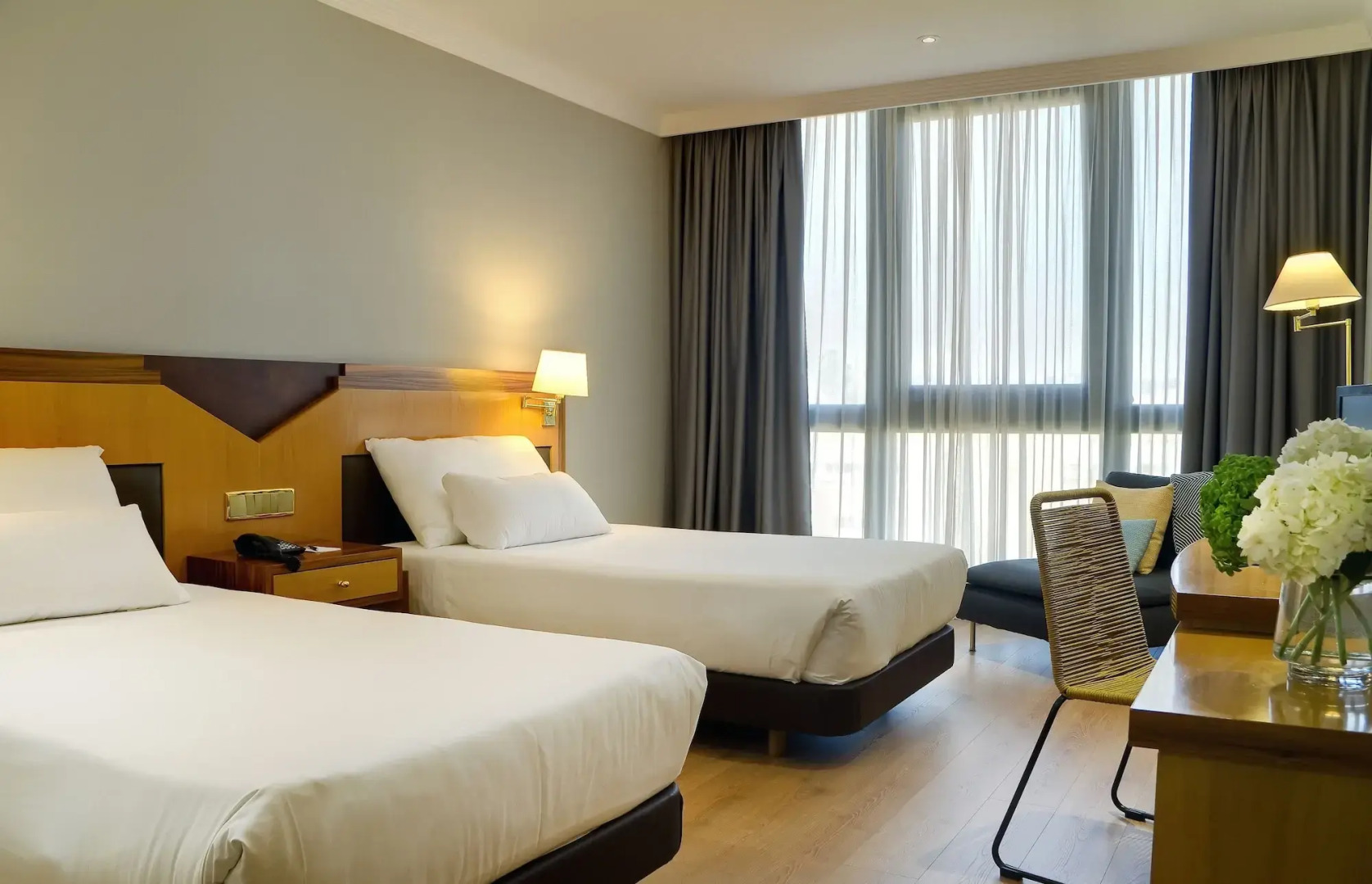 Отель Oca Puerta del Camino