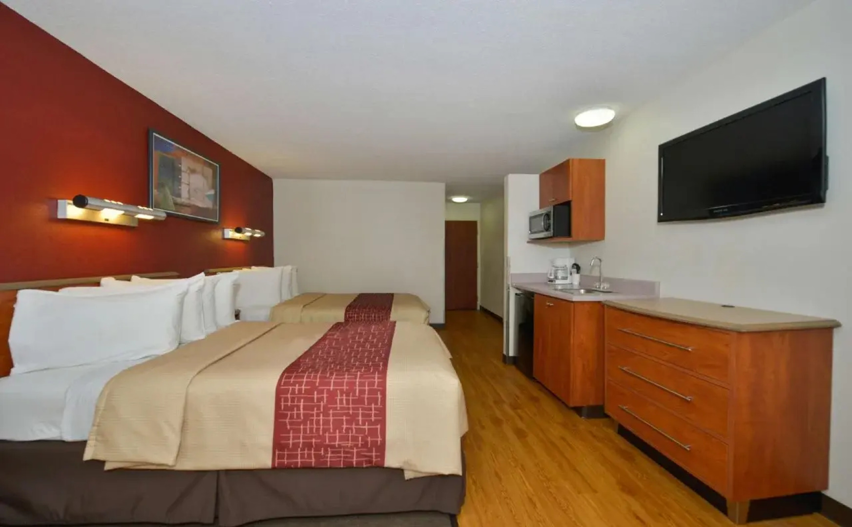 Red Roof Inn & Suites Savannah Gateway