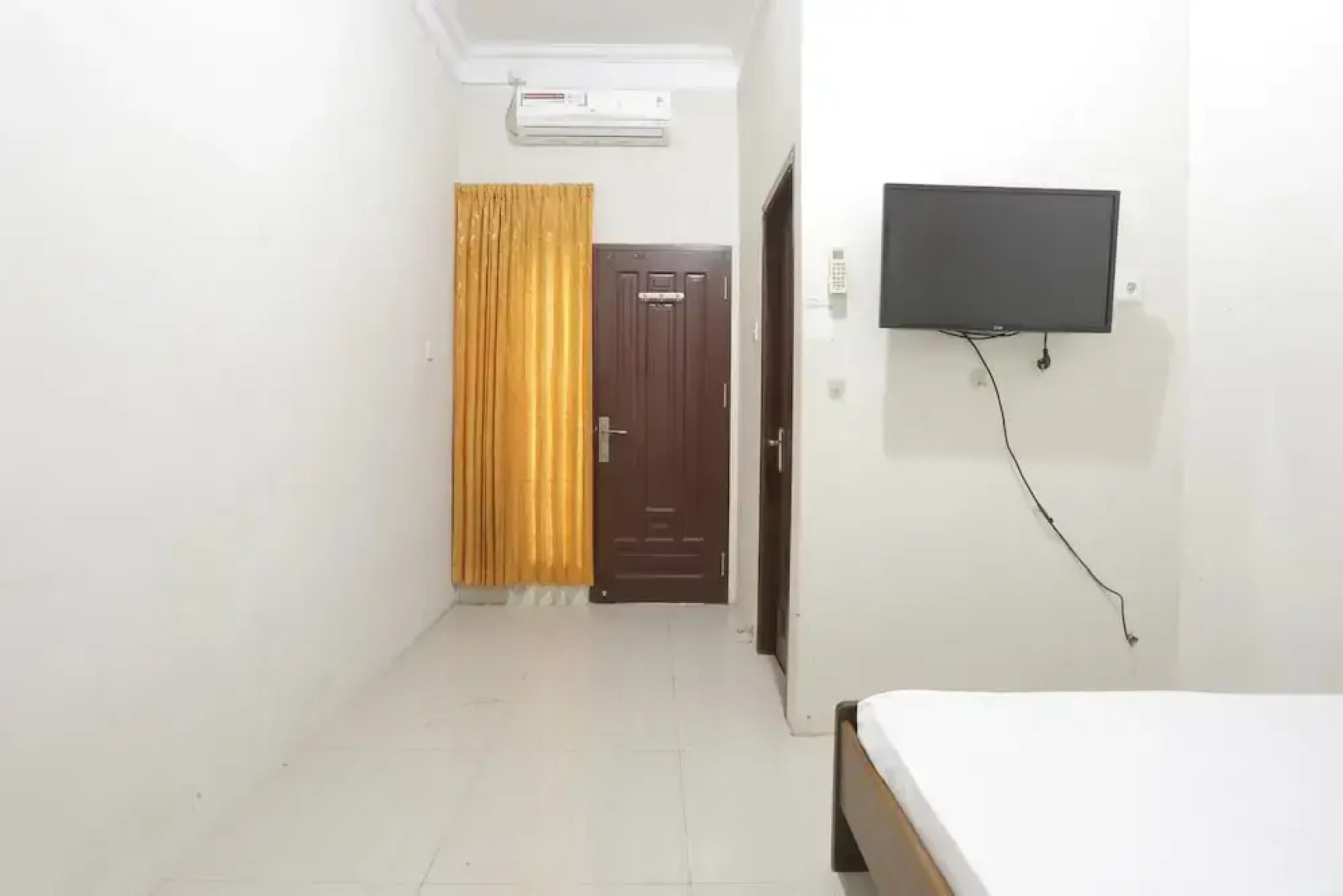 Hotel O Guest House Leo Patra