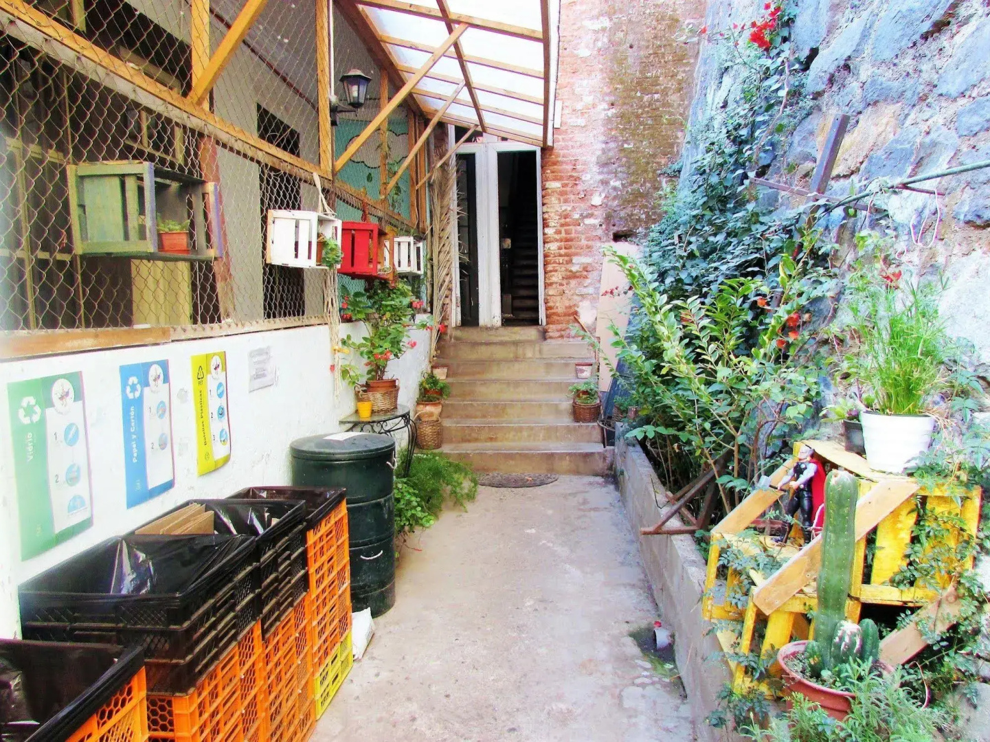 Casa Volante Hostal - Hostel