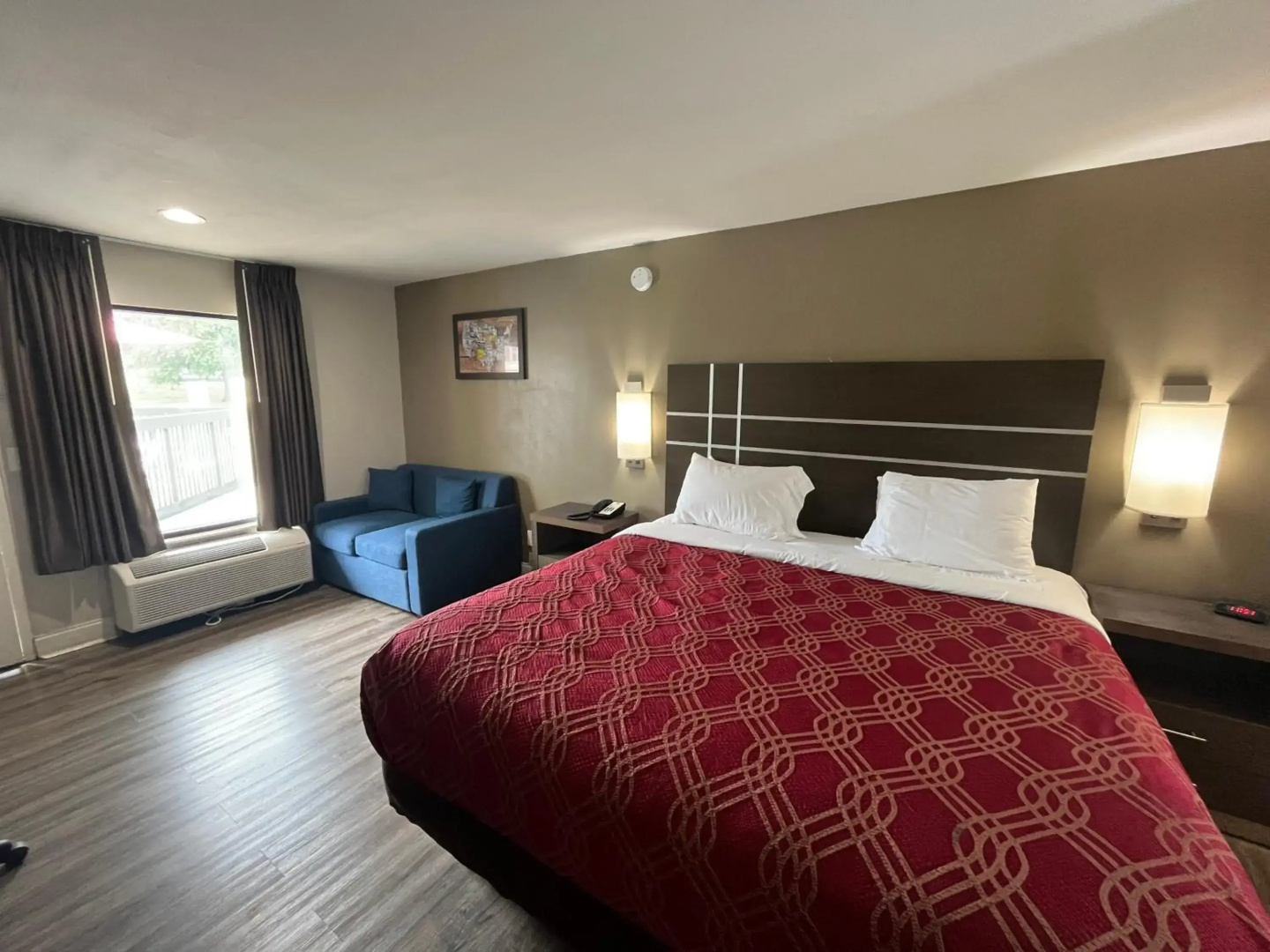 Americas Best Value Inn Romulus Detroit Airport
