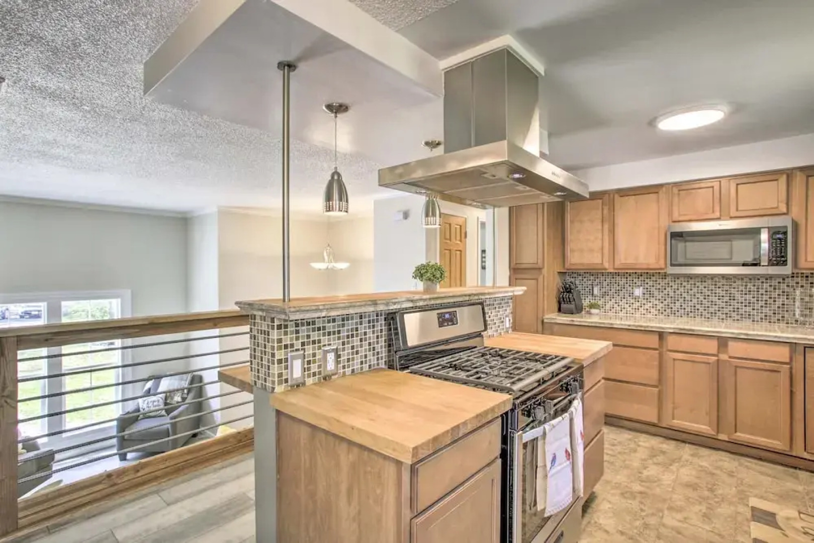 The Overlook Gem: Stunning Views & Serenity Awaits