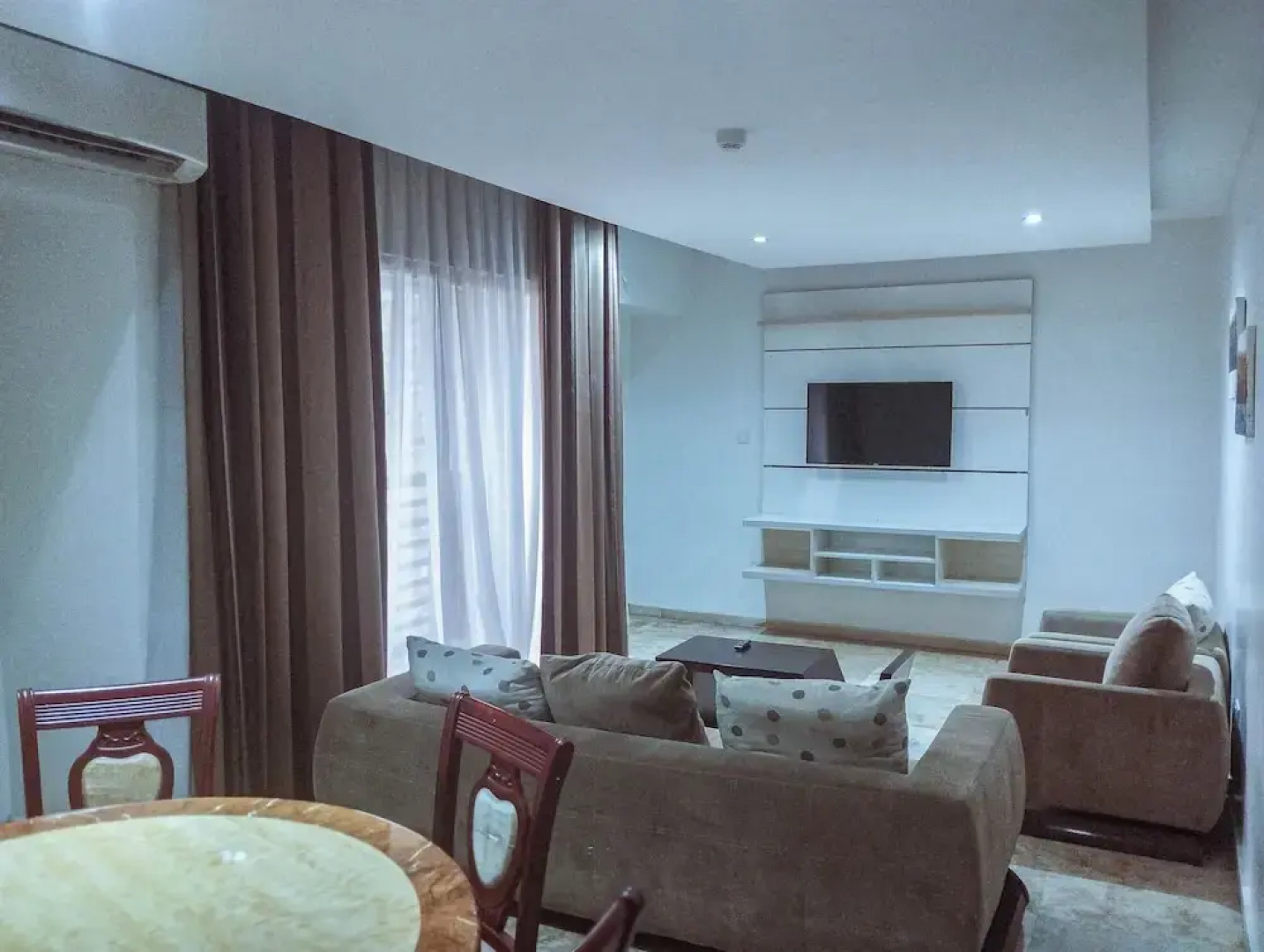 Fullmoon Hotels Owerri