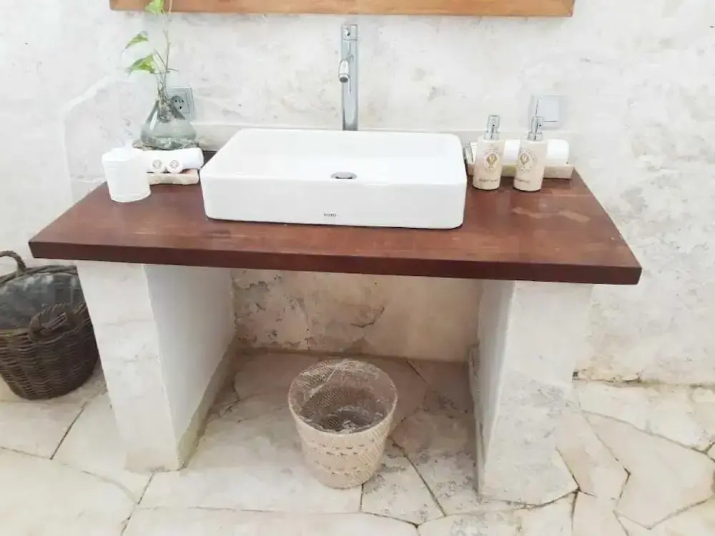 Rua Beach Resort Sumba