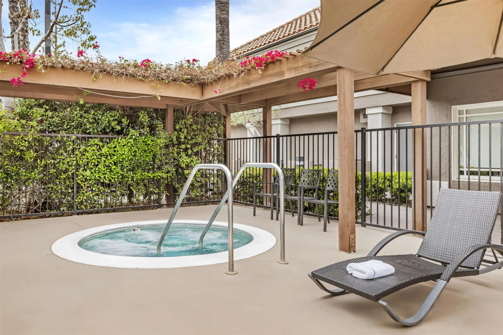 Sonesta ES Suites Chatsworth