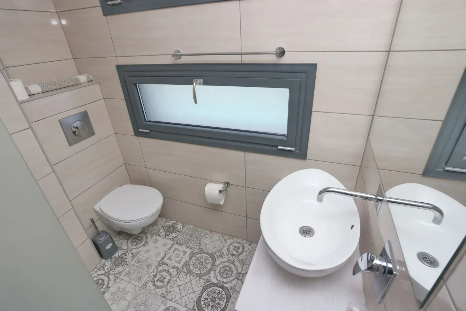 Adonis Luxury Village