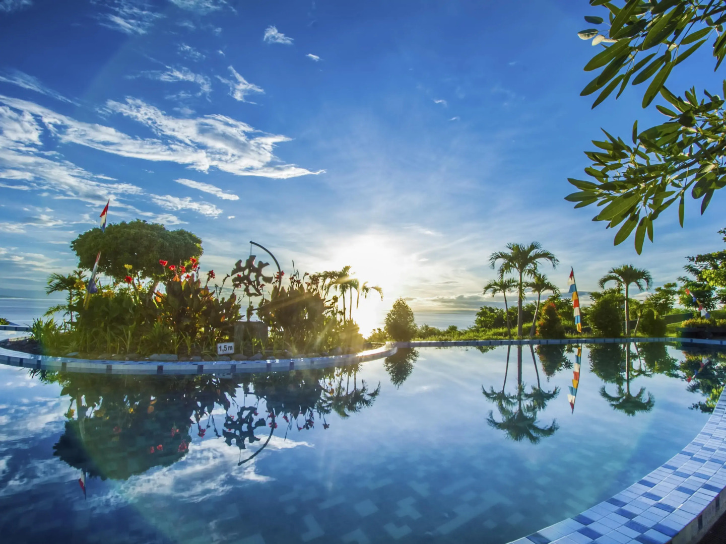 Estrella Hotel & Conference