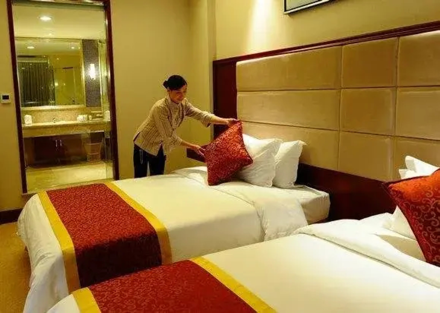Longtan Hotel