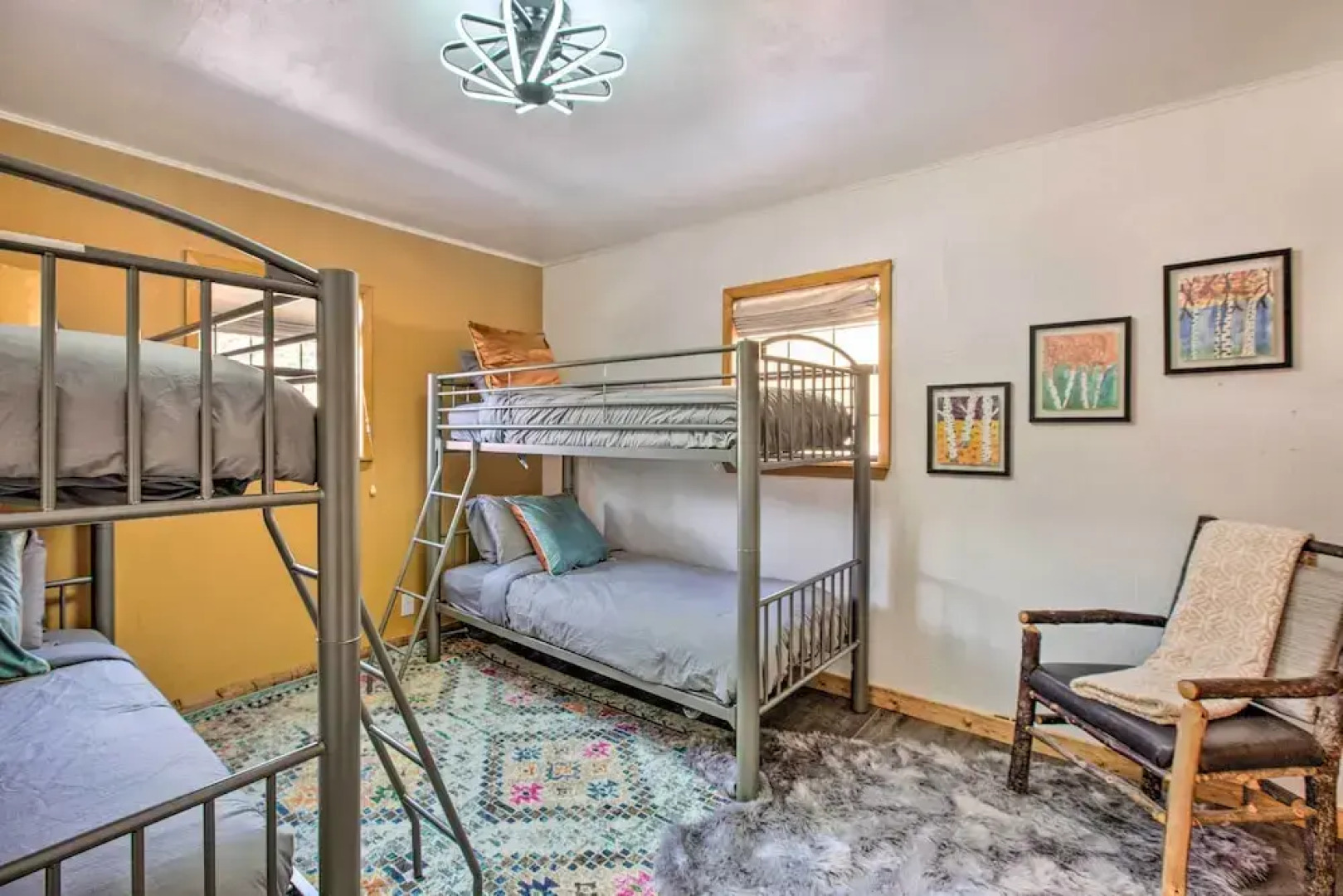 Cozy Red River Condo - Walk to Chair Lift!