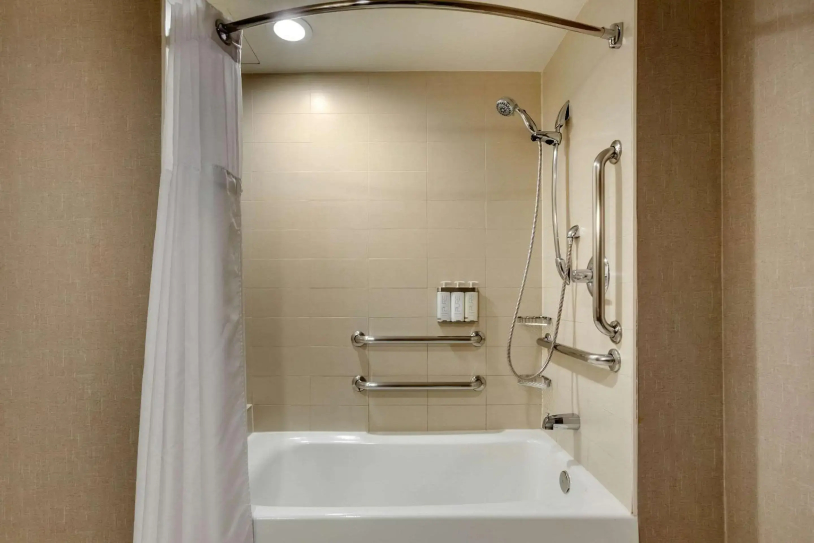 Cambria Hotel Denver International Airport
