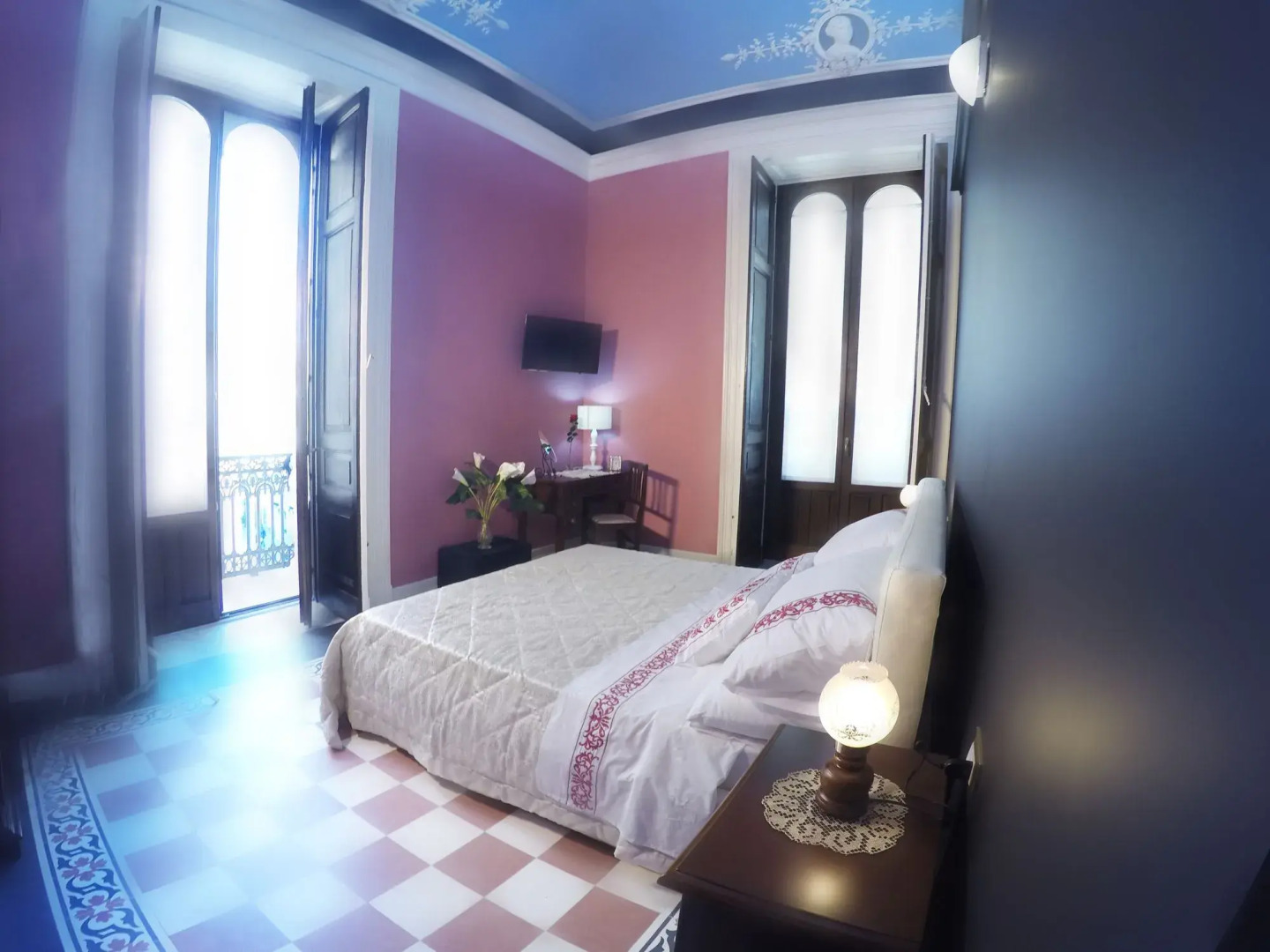 Art Fashion House Luxury Rooms