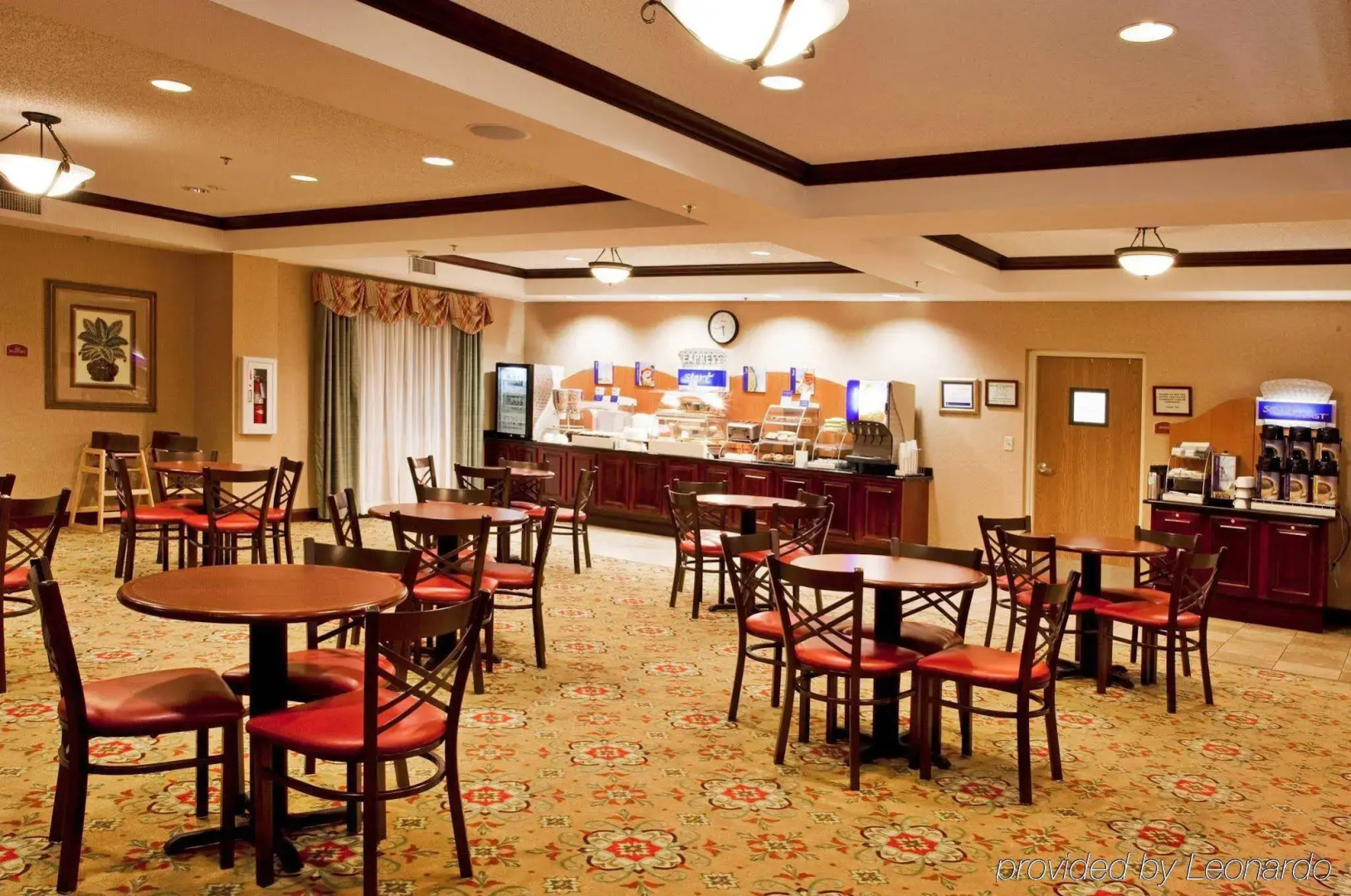 Holiday Inn Express Hotel & Suites Tavares - Leesburg by IHG