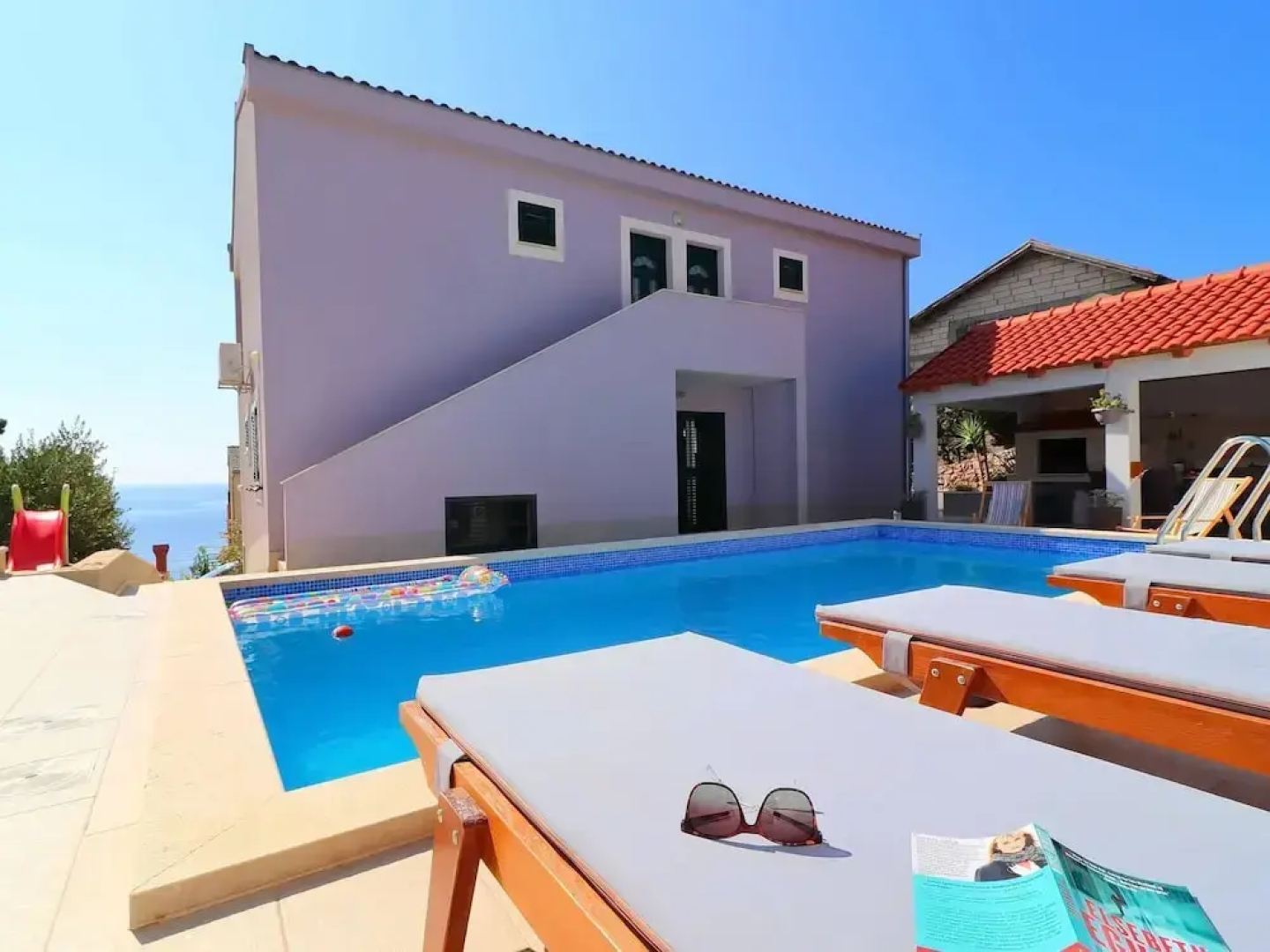 Sea View Villa in Cara