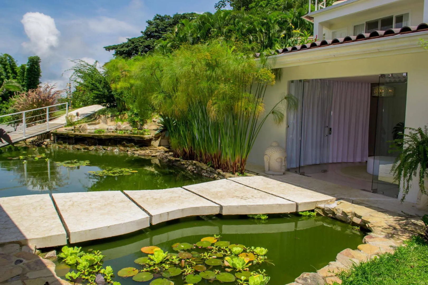 The Retreat at Altos del Monte