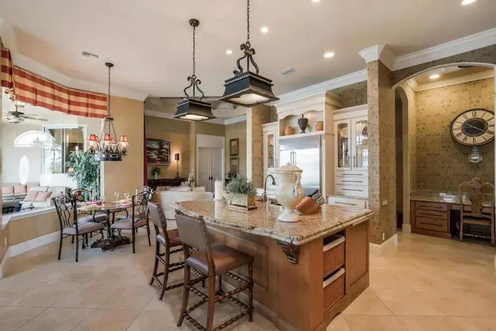 WIN1288 4 Bedroom Holiday Home by Marco Naples Vacation Homes