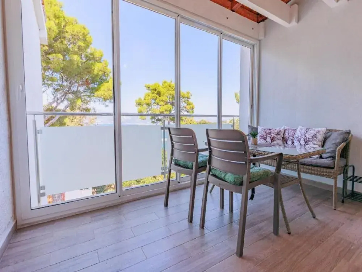 Lumbarda Resort Apartments