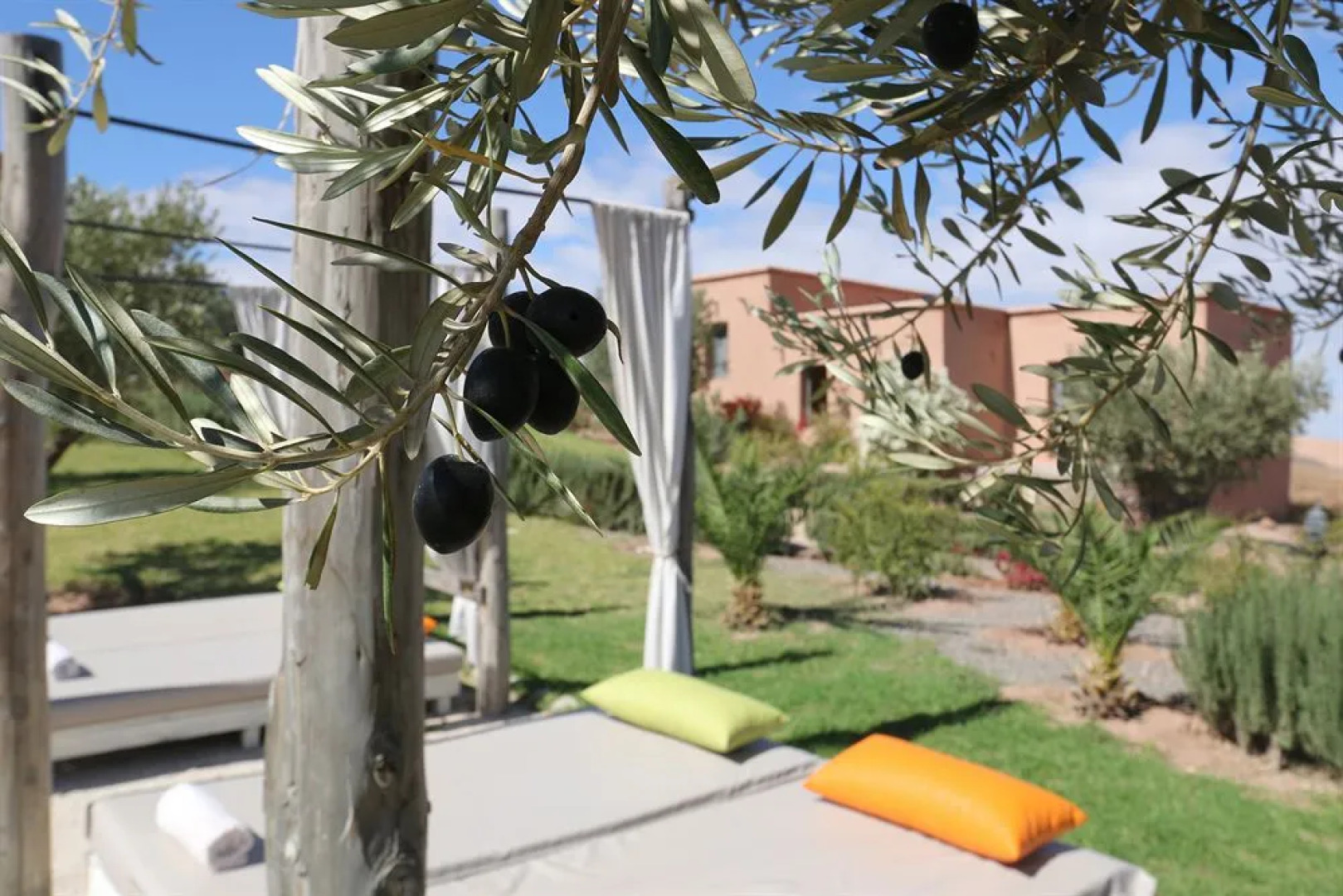 Shems Moon Lodge & Spa