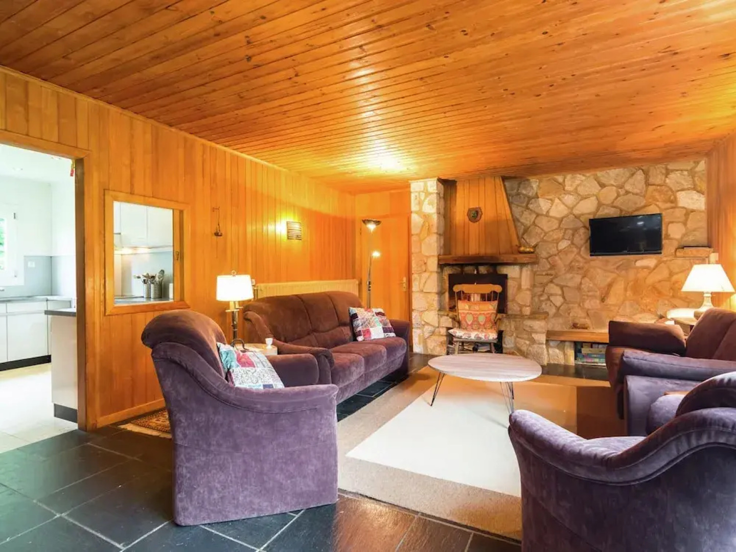 Detached Chalet With Views of the Lake of Butgenbach in the Middle of Nature