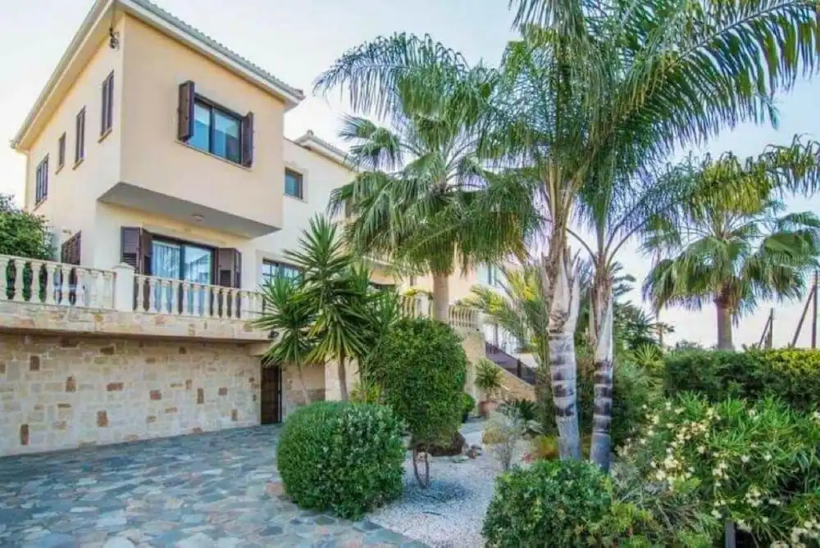 Prengos Sea View Villa