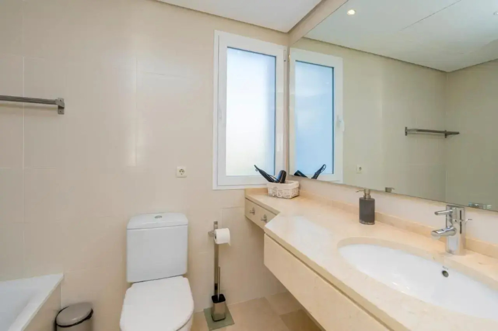 AL-321 Penthouse 3 bedrooms Alcazaba Lagoon