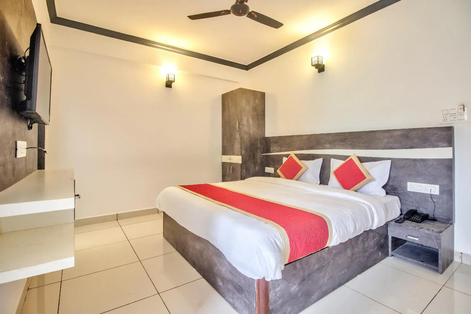 Oceano Beach Resort Goa