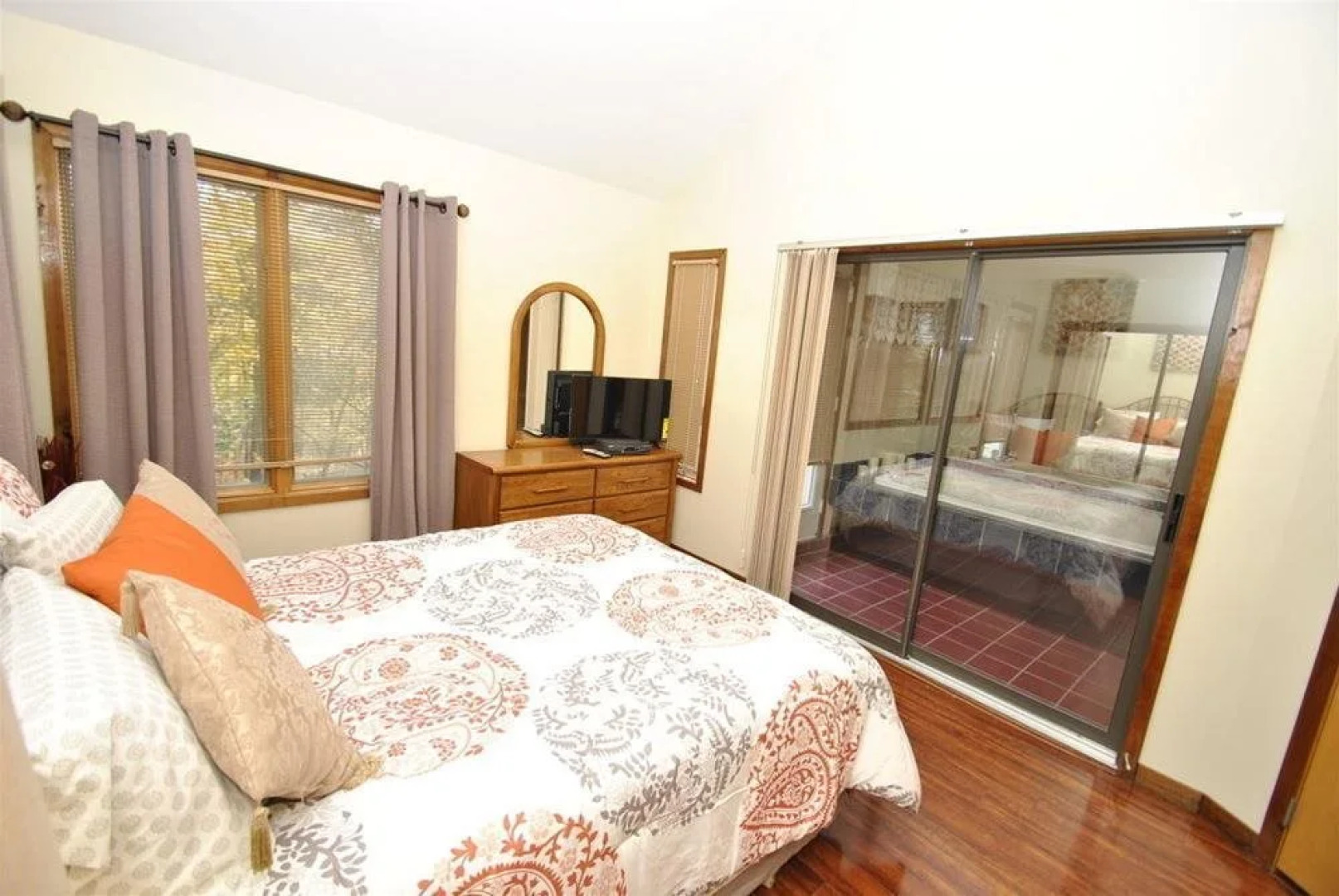 Lovers at Intimate Sunset