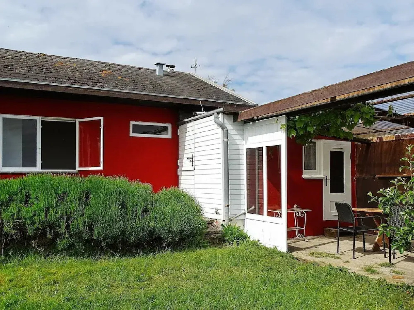 Rustic Seaside Holiday Home in Nyborg