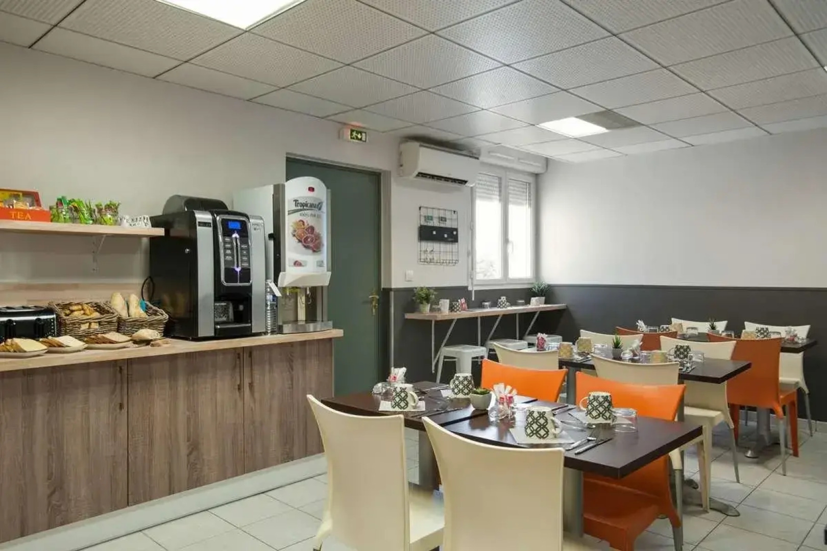 Appart City Marseille Aeroport