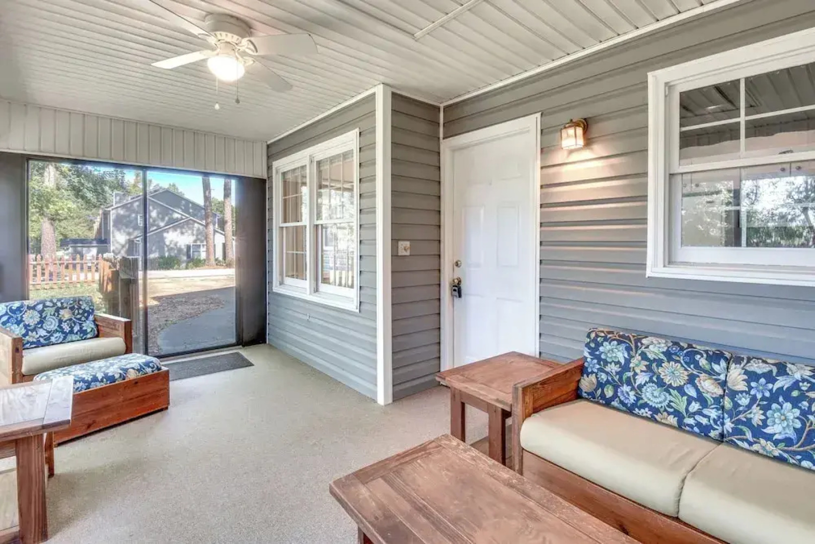 Seneca Escape w/ Screened Patio: Near Lakes!