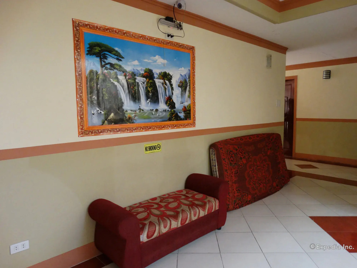 Imperial Ridge Pension House