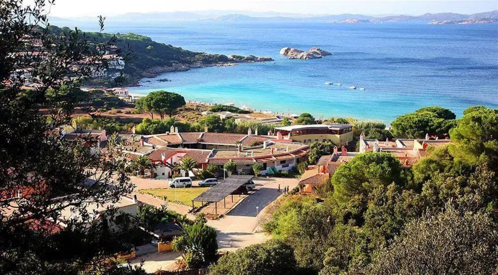 Rena Bianca Hotel & Residence