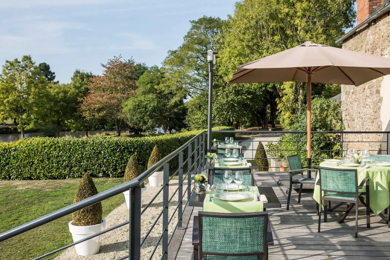 Hôtel de L'Abbaye Le Tronchet - Handwritten Collection