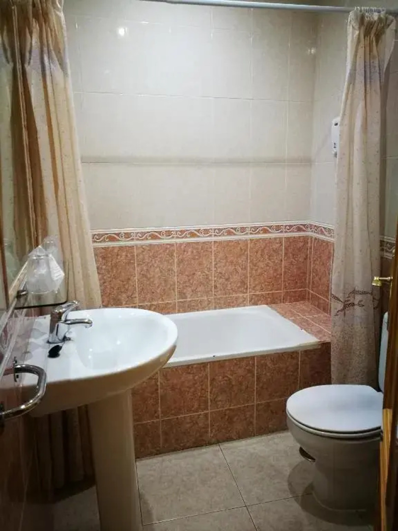 Hostal Restaurante El Chato