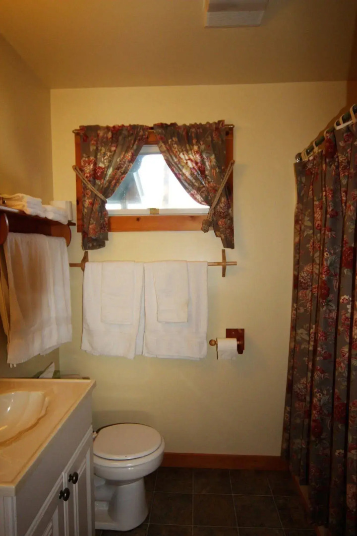 Blue Gentian Lodge at Magic Mountain