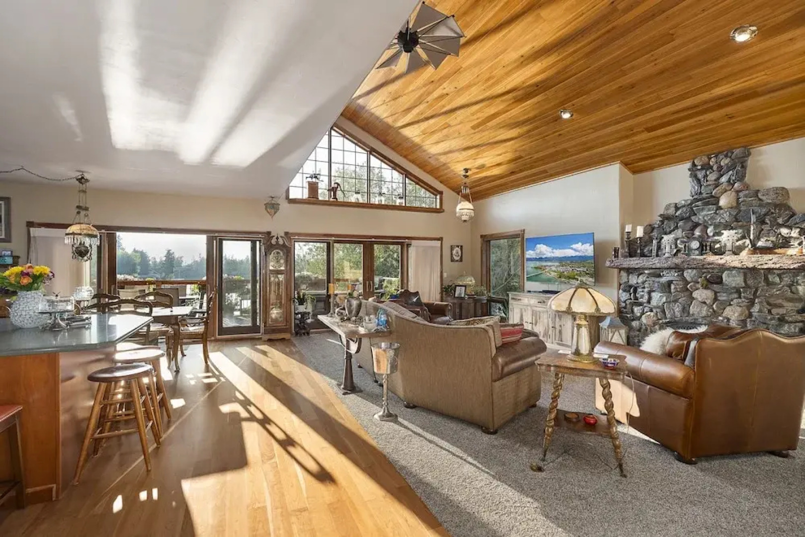 The Inn on Bigfork Bay