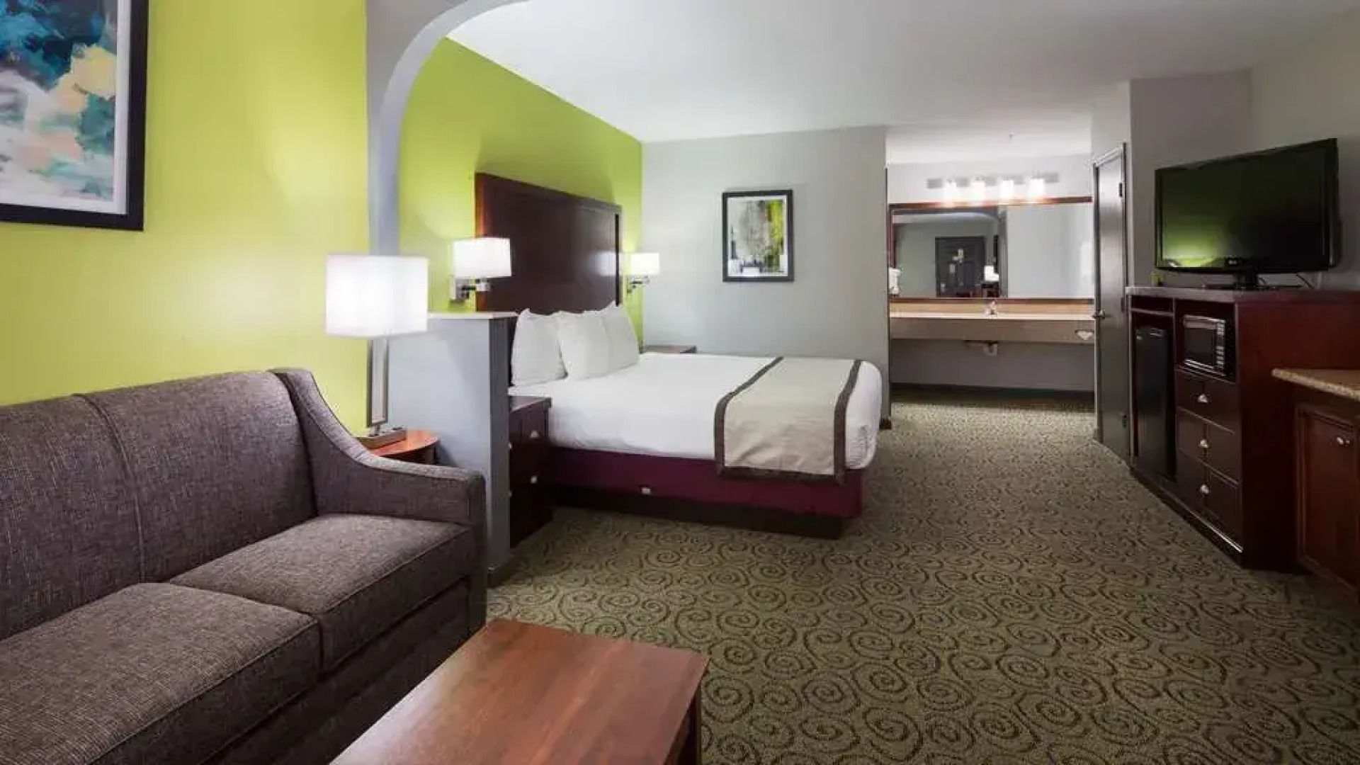 Best Western Deer Park Inn & Suites