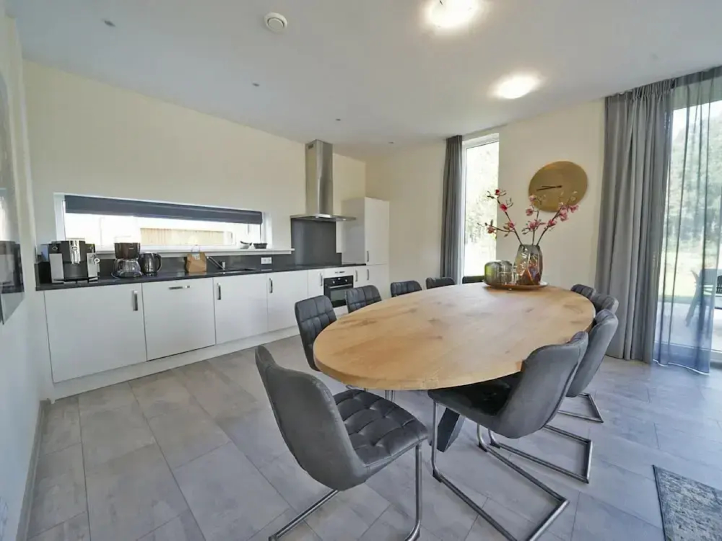 Modern With Dishwasher, 6km From Elburg