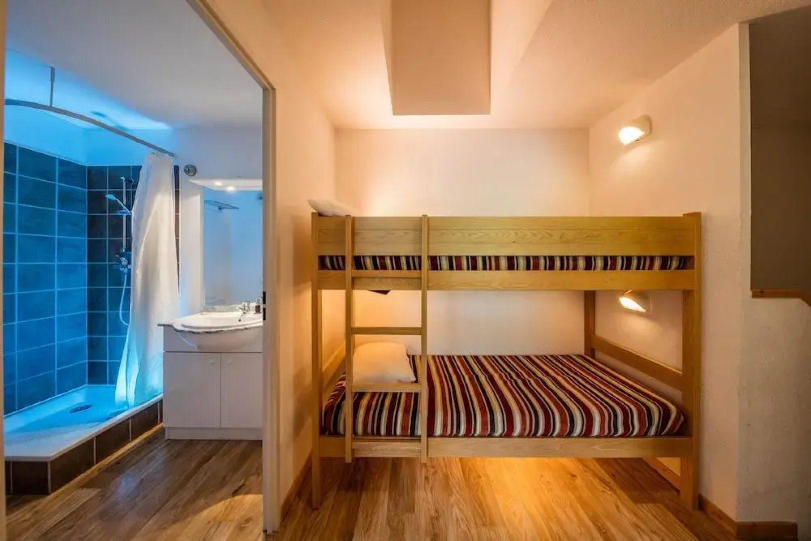 Noemys Les Chalets de Bois Méan