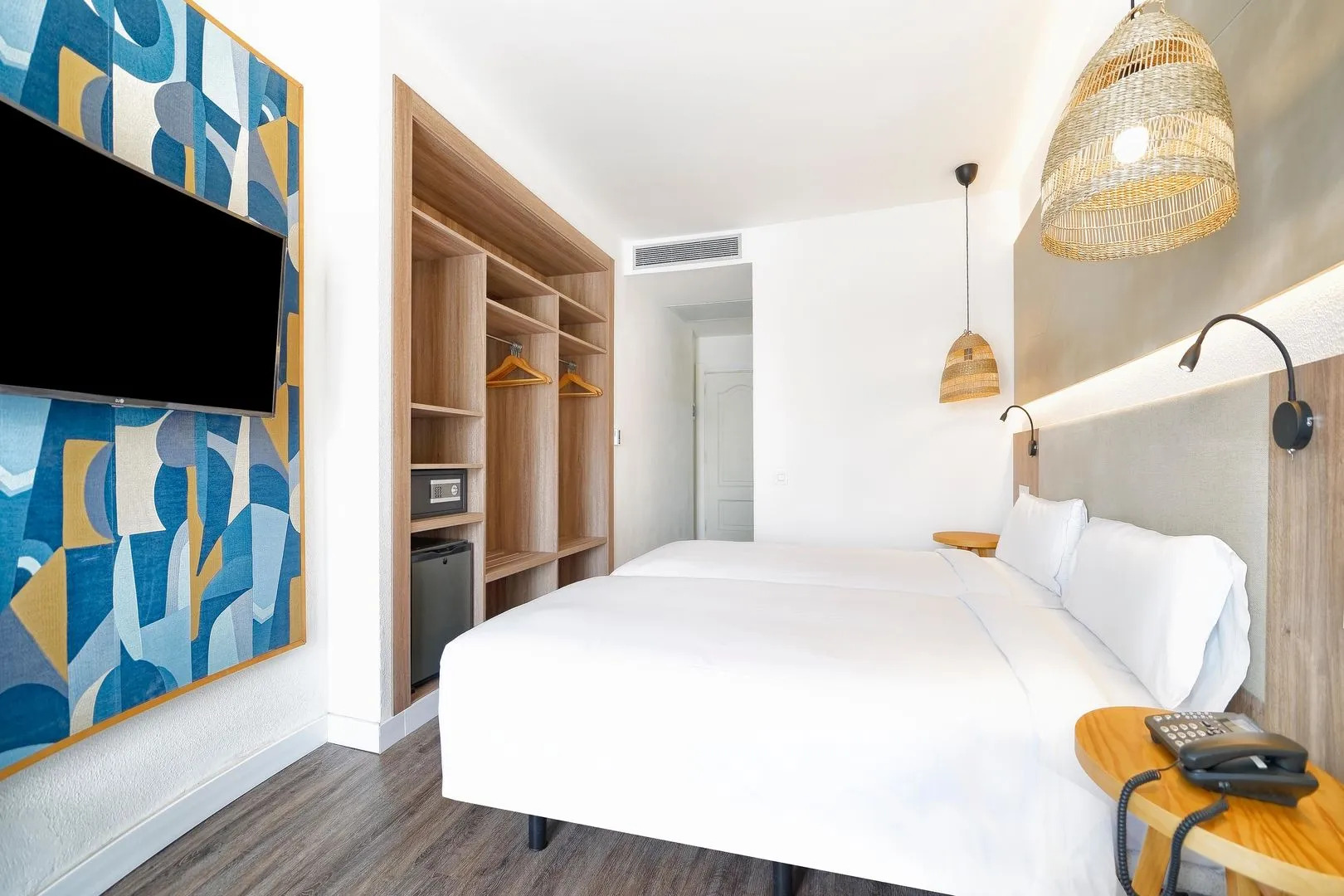 Отель BLUESEA Golden Beach