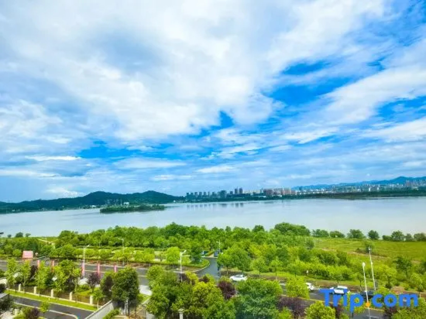 Yingliu Mansen Reception Center