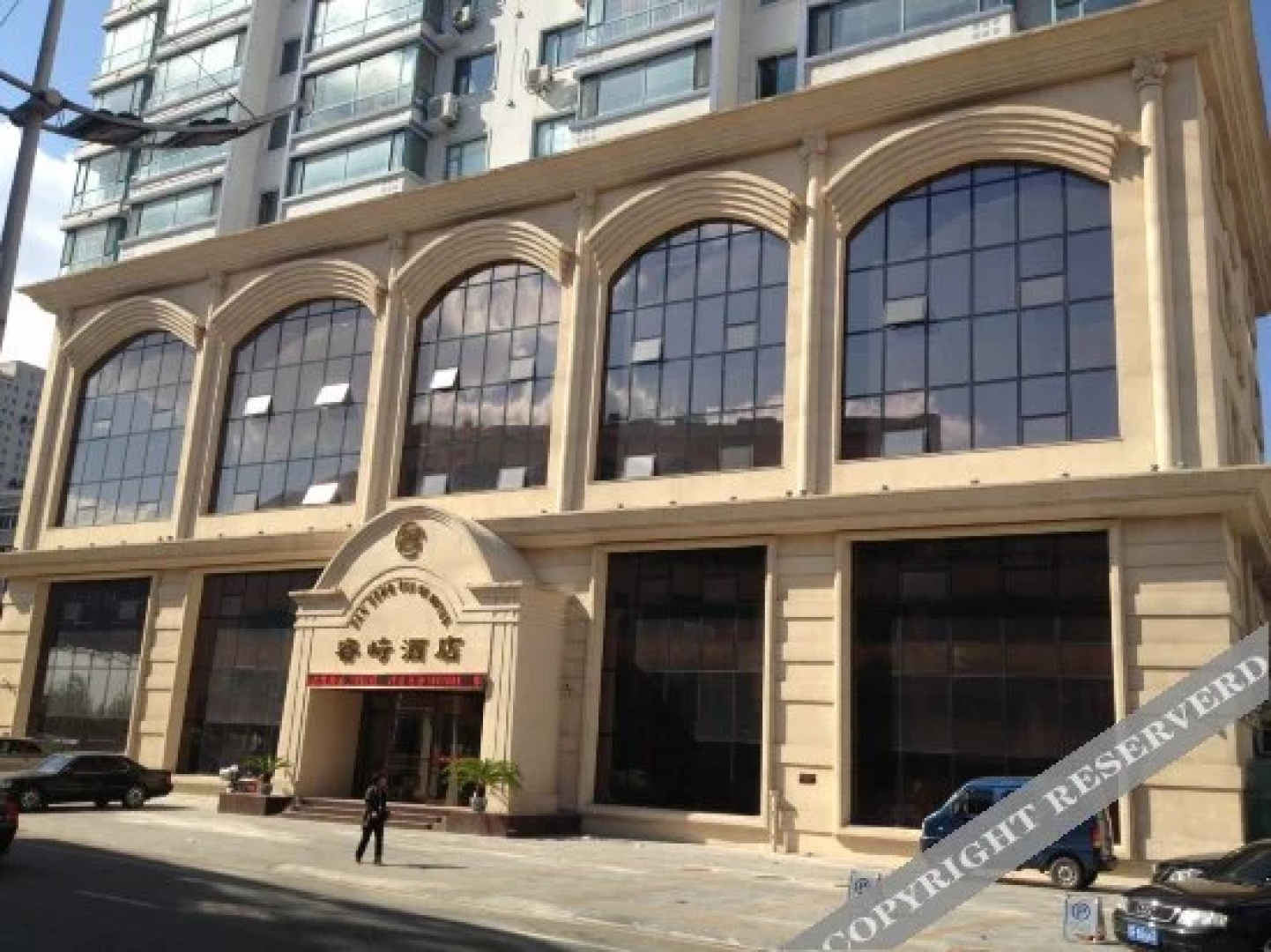 Ripple Hotel (Dandong Yalu River Bank)