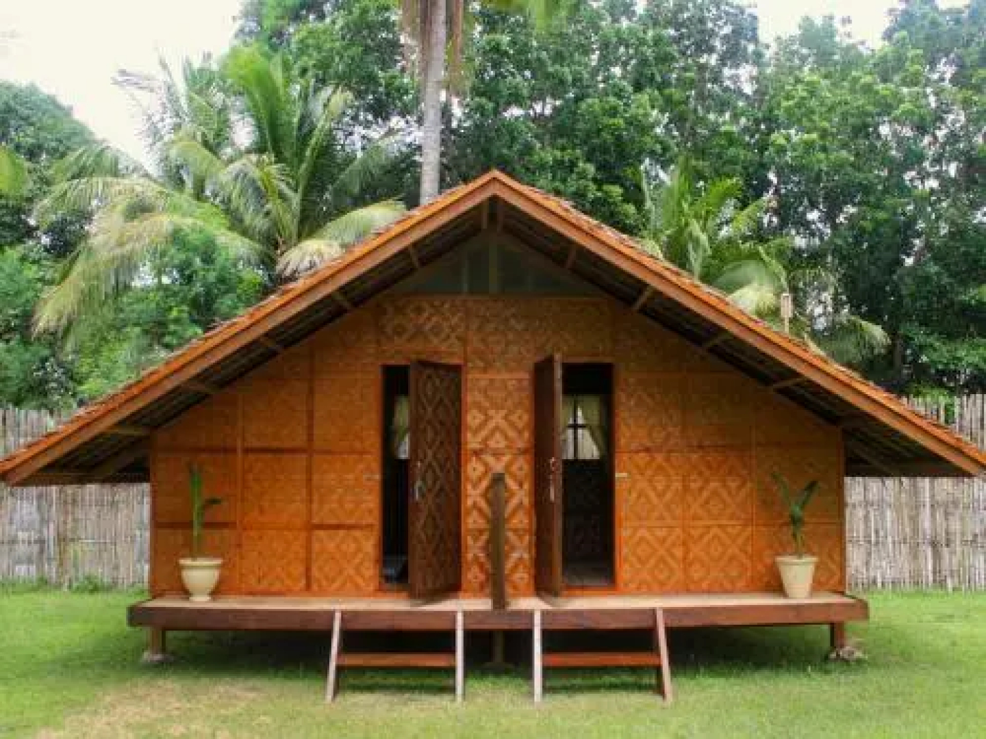 Archery-Asia Nipa Huts & Camping Moalboal