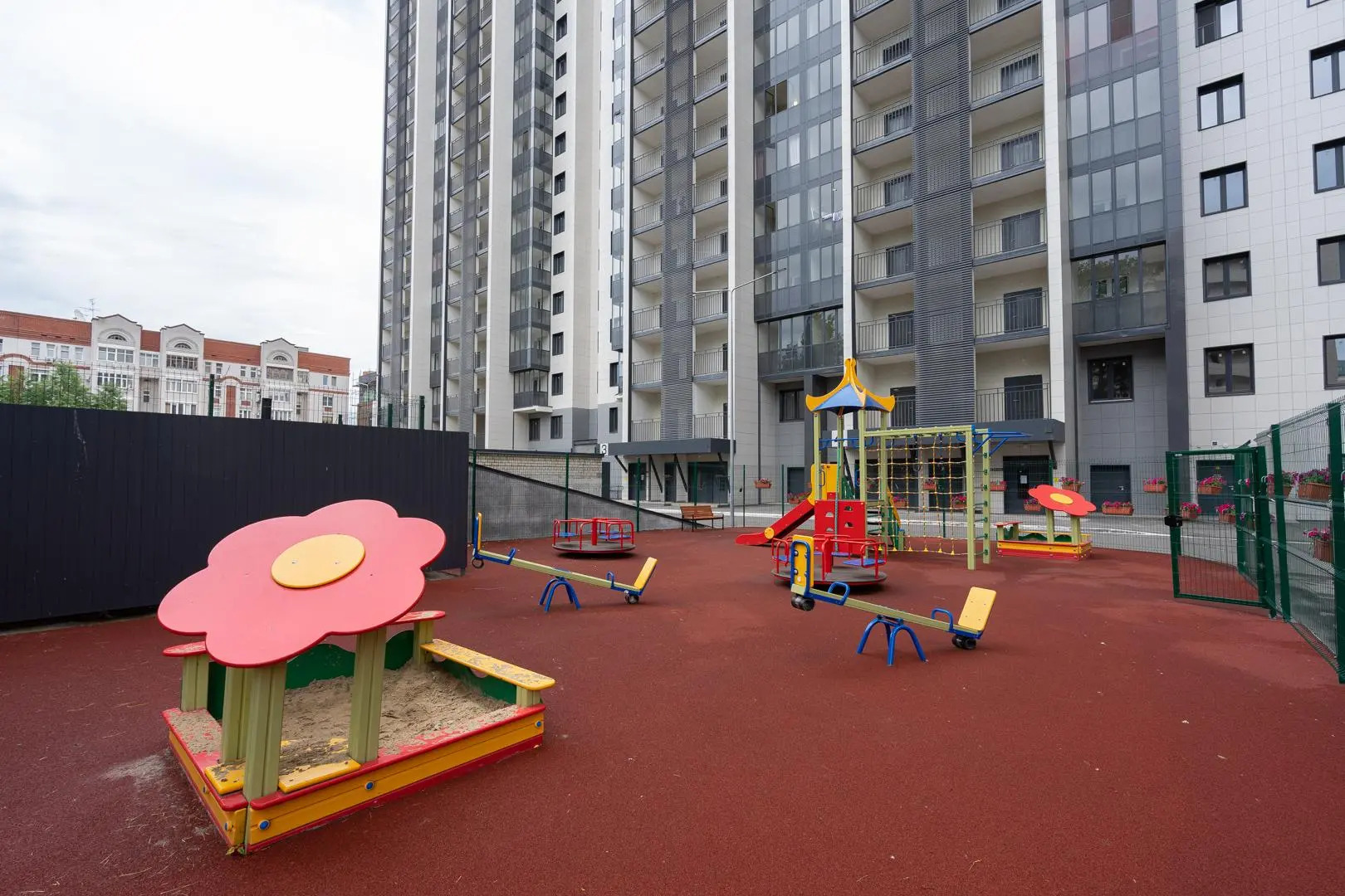 ТимХаус на ул. Достоевского, 57