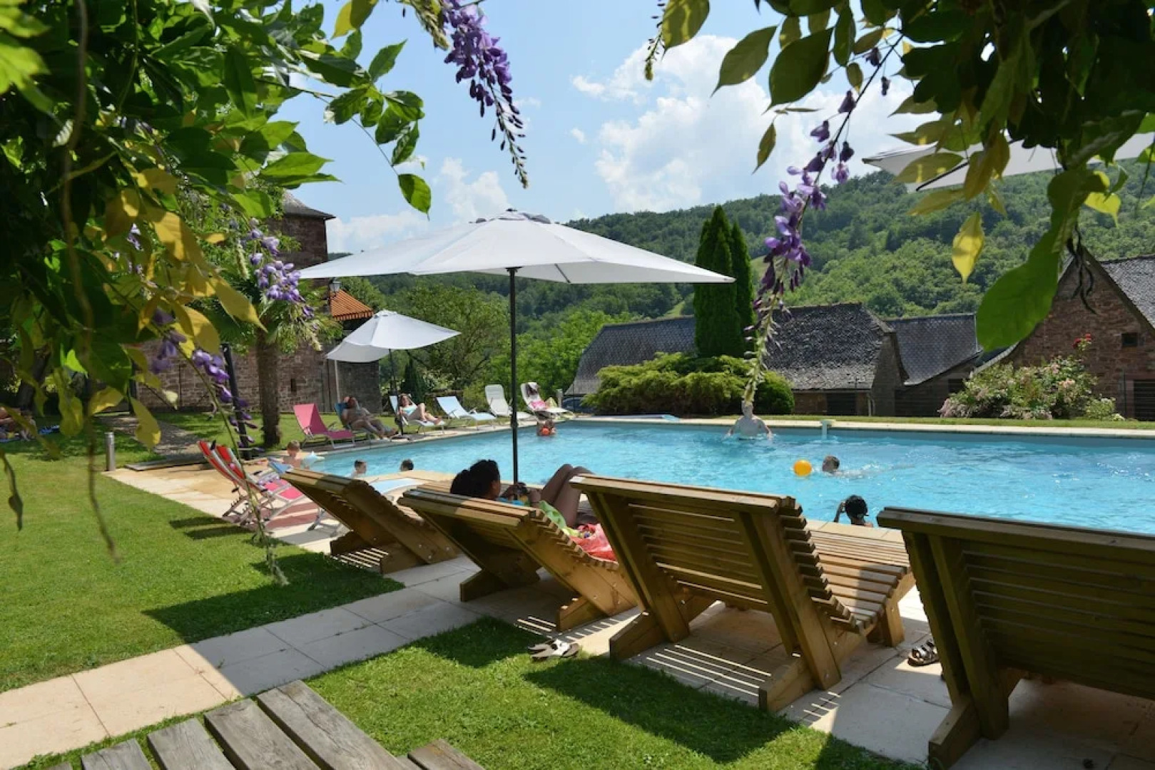 Les Cabanes de la Ferme du Duzou