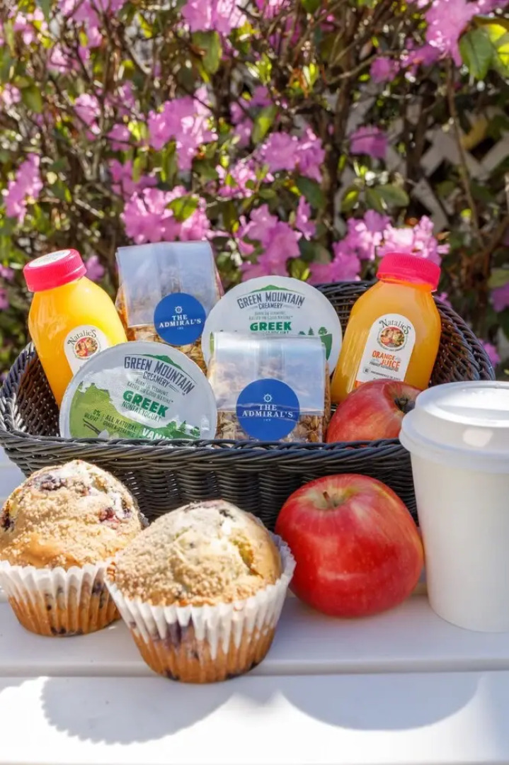 The Admiral's Inn Resort